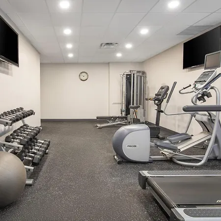 Quality Inn & Suites-3